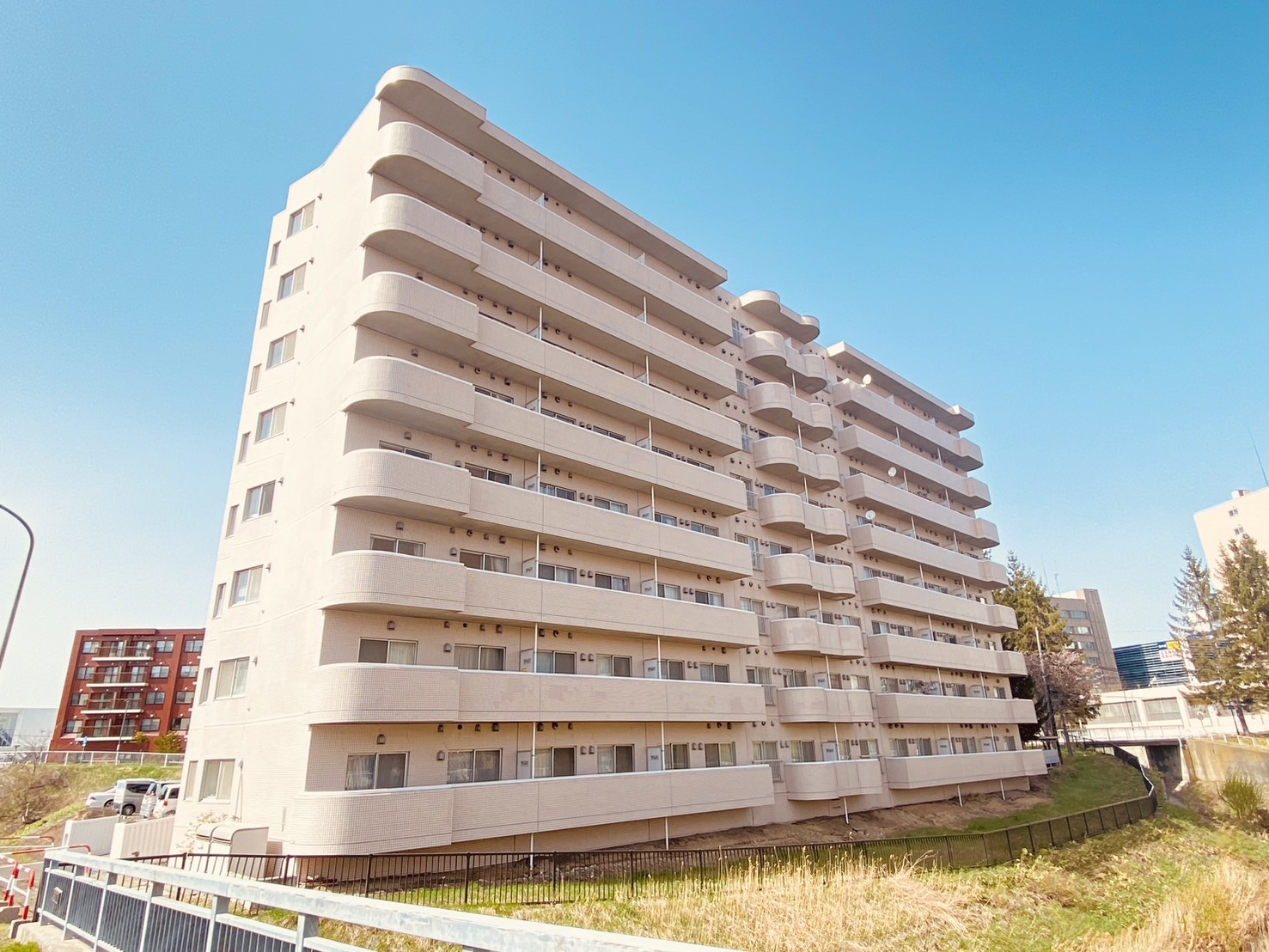 コート大谷地の建物外観