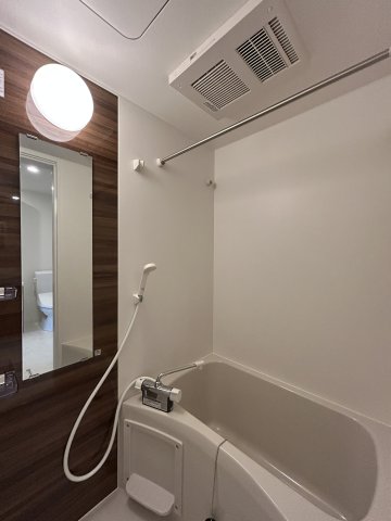 バス・シャワールーム　別号室写真