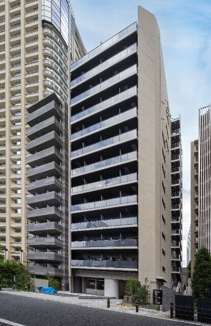 港区虎ノ門のマンションの建物外観