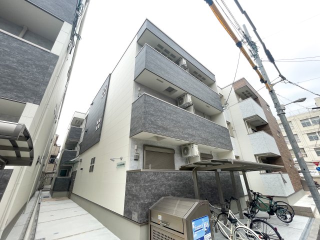 フジパレス住吉長居II番館の建物外観