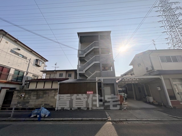 大阪市住之江区南加賀屋のマンションの建物外観