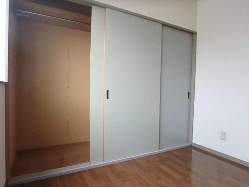 収納　図面と現状に相違がある場合には現状を優先