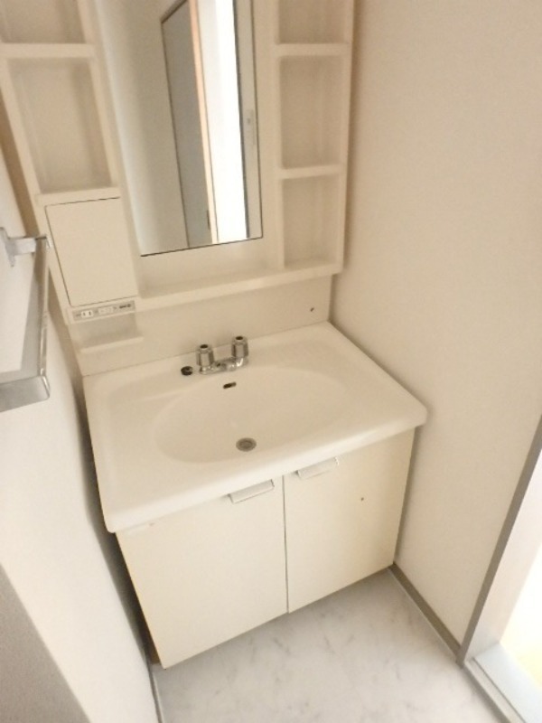 洗面設備　図面と現状に相違がある場合には現状を優先