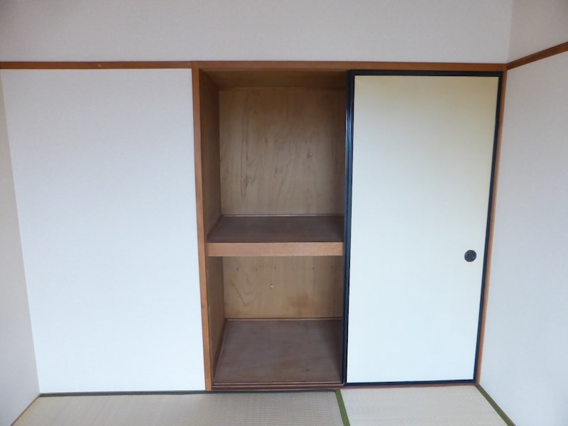 収納　参考写真（反転タイプ）