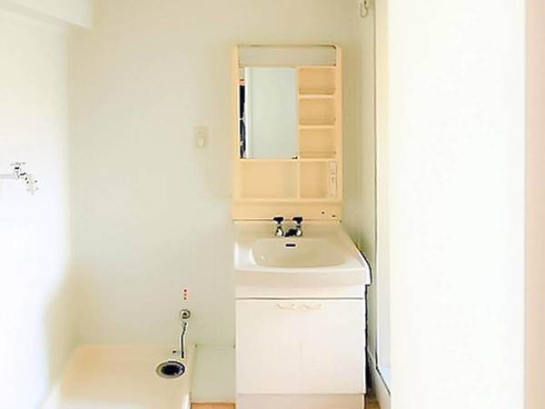 洗面設備　ビレッジハウスの同一物件・同一タイプの間取りの写真です