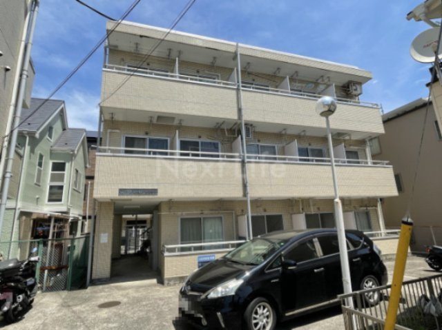 滝マンション第2春来の外観