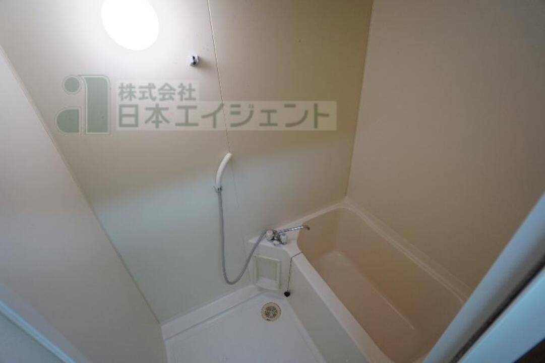 バス・シャワールーム　浴室