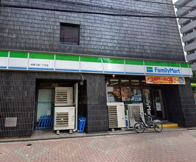 コンビニ　ファミリーマート台東三筋一丁目店（コンビニ）まで388m