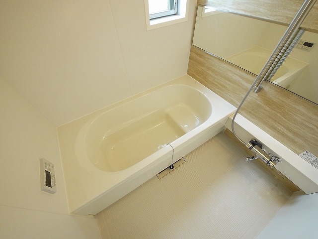 バス・シャワールーム　日々の暮らしに欠かせないお風呂です