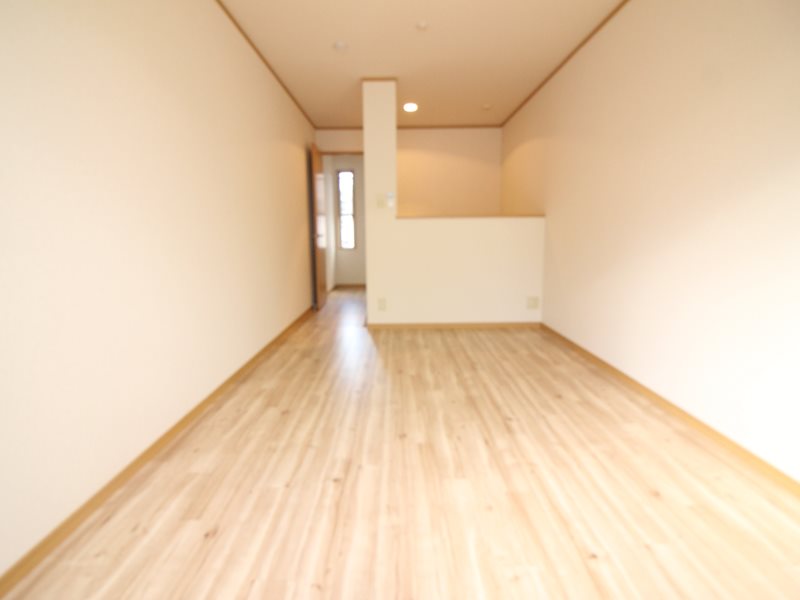 居室・リビング　別号室イメージ