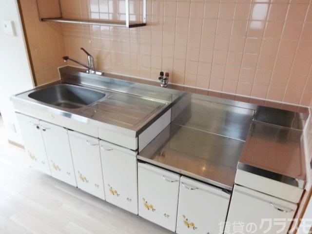 キッチン　自炊こそが節約◎