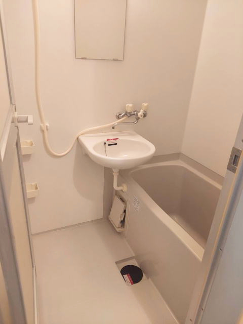 バス・シャワールーム　同仕様