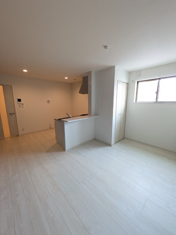 居室・リビング　類似物件写真