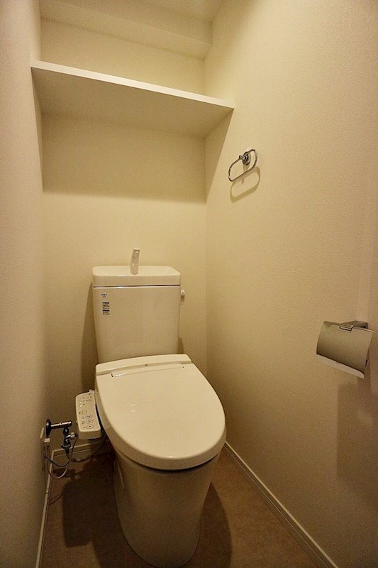 トイレ　※同タイプ参考画像