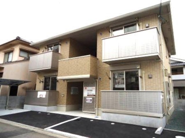 建物外観　完成写真