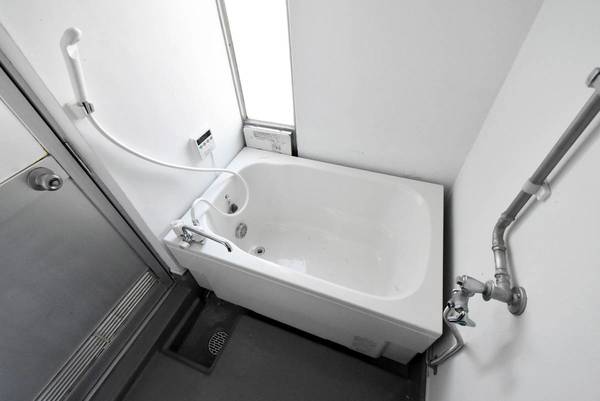 バス・シャワールーム　ビレッジハウスの同一物件・同一タイプの間取りの写真です