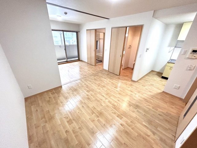 レジデンス八楽の居間写真