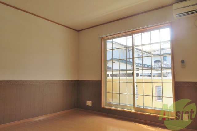 その他部屋・スペース　寝室はリビングと共同になります。家具の配置などお考え下さい。