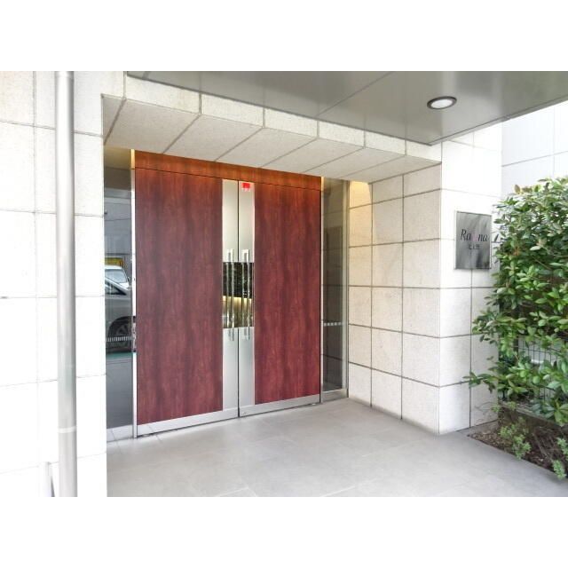 エントランス　☆きれいなエントランス☆