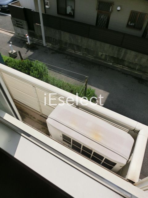 バルコニー　フラワーボックス