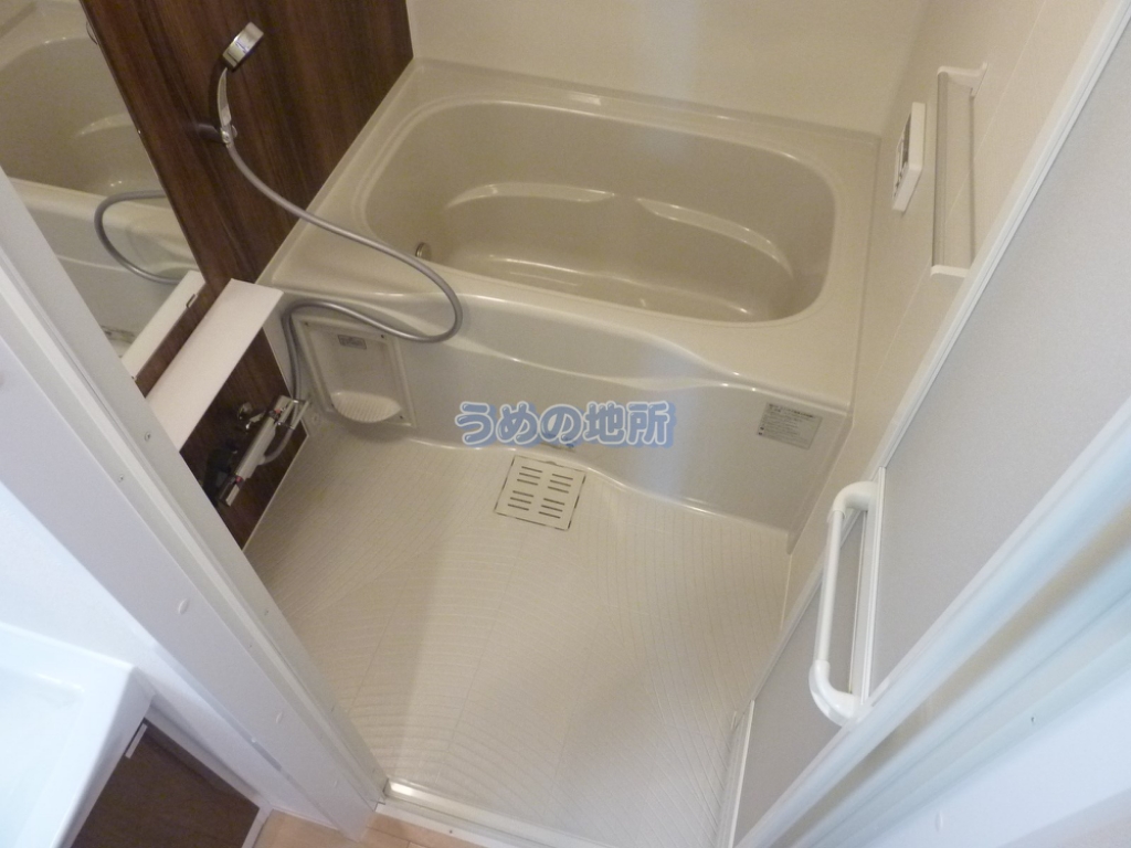 バス・シャワールーム　浴室