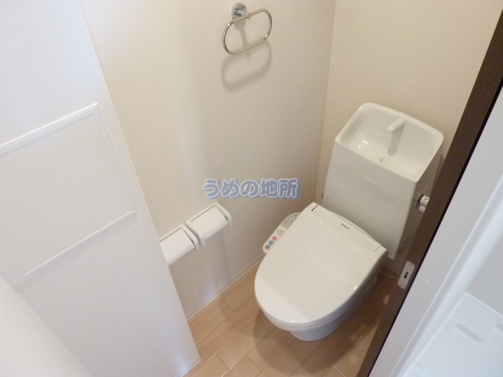 トイレ　トイレ