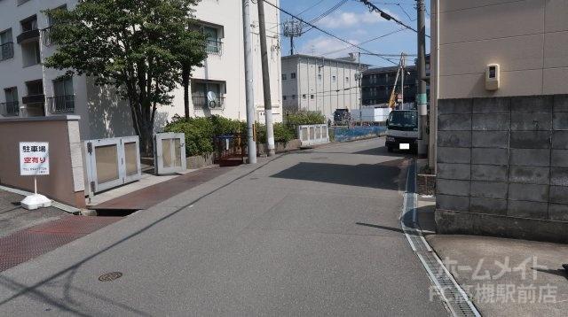 その他　前面道路（その他）まで1m