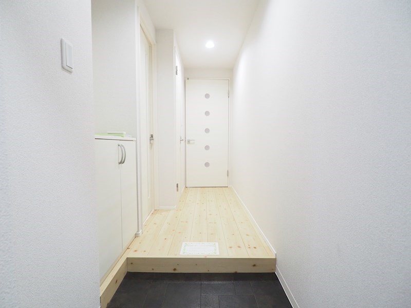玄関　明るい玄関です★