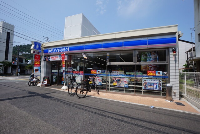 コンビニ　ローソン高松宮脇町店（コンビニ）まで564m