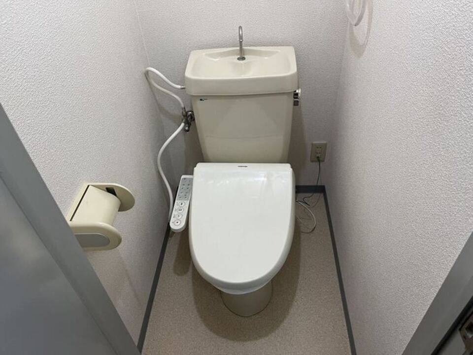 トイレ　トイレ