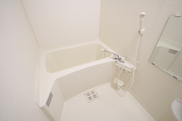 バス・シャワールーム　※別室の参考写真の為、現況優先です。