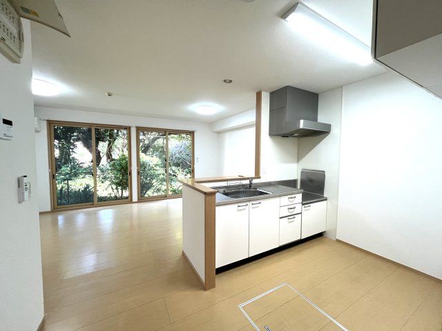 居室・リビング　別号室の3LDKの写真となります（イメージ写真　現状を優先し