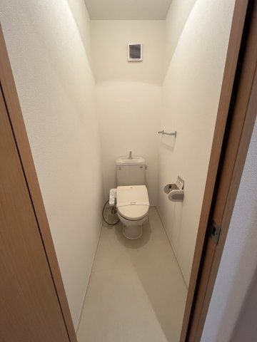 トイレ　別号室の3LDKの写真となります（イメージ写真　現状を優先し