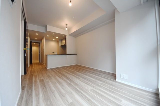 居室・リビング　他号室