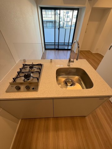 キッチン　※同タイプ参考写真です（カラータイプが異なる場合がございます