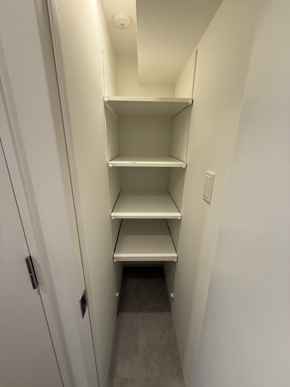 収納　※同タイプ参考写真です（カラータイプが異なる場合がございます