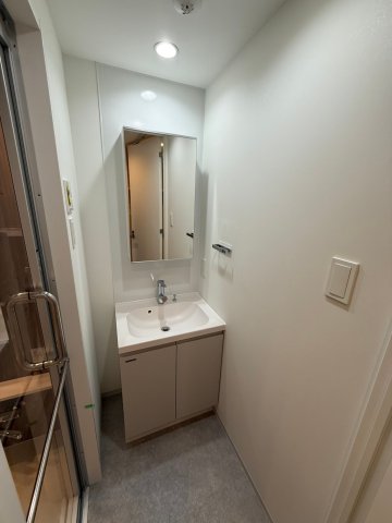 洗面設備　※同タイプ参考写真です（カラータイプが異なる場合がございます