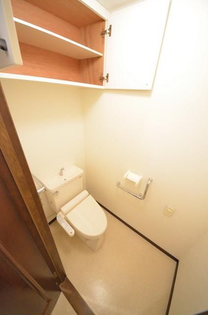 トイレ　♪ゆっくりとお考え事でもいかがですか♪