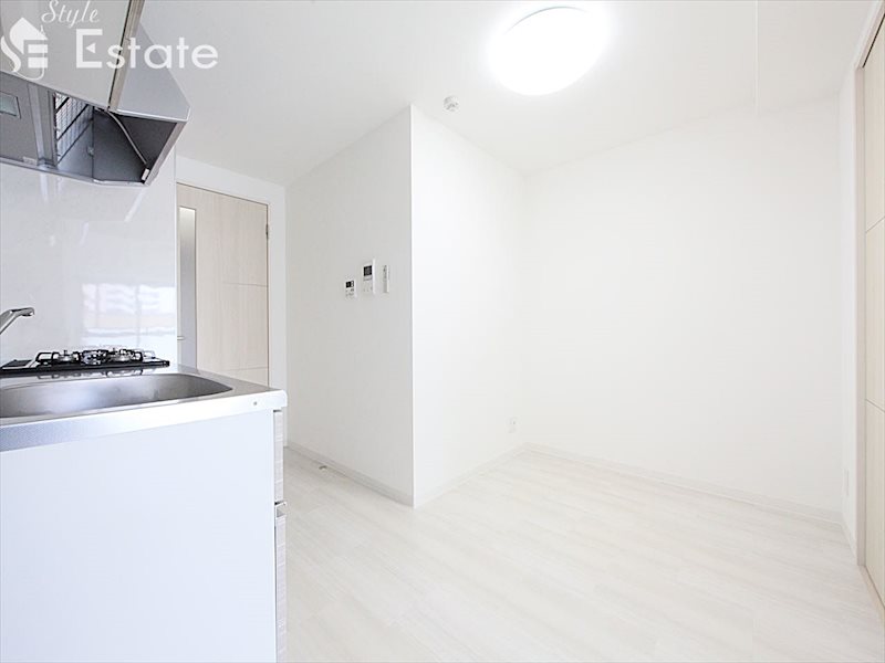 居室・リビング　内装