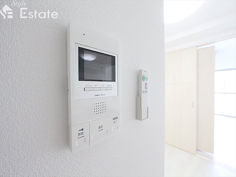 セキュリティ　モニター付きインターホン