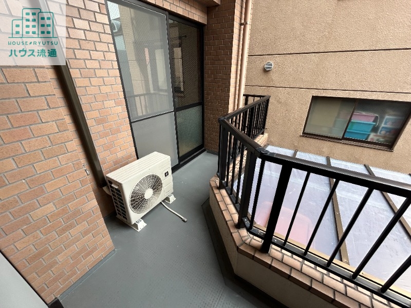 バルコニー　写真は別号室です。