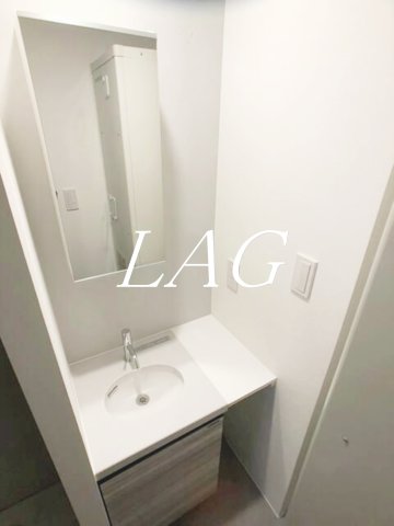 洗面設備　洗面台です。