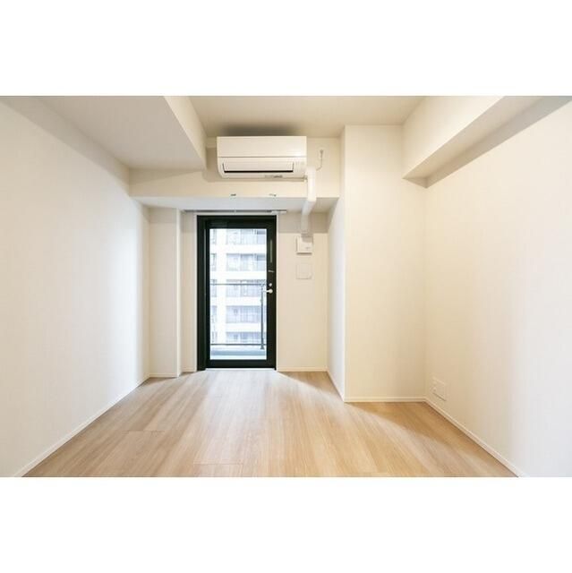 居室・リビング　※別部屋参考写真