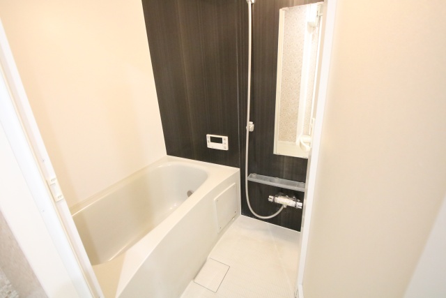 バス・シャワールーム　※別室の参考写真の為、現況優先です。