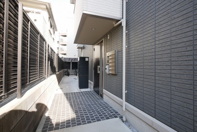 その他　エントランス