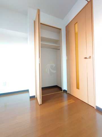 収納　レジディア新中野