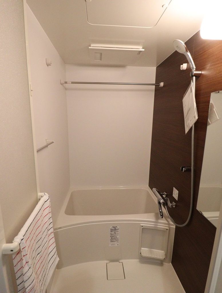 バス・シャワールーム　※代表タイプの写真のため実際と異なる場合がございます