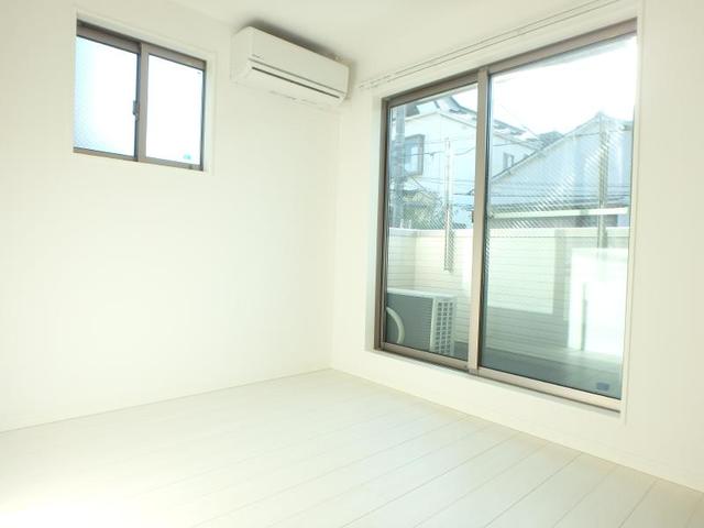 居室・リビング　洋室