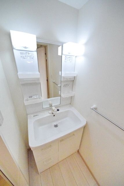 洗面設備　★駅徒歩圏内・オートロック付マンション★