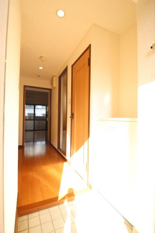 玄関　落ち着いた玄関です